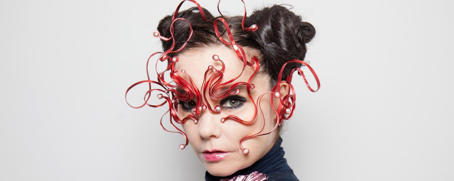 Album Review: Björk- Utopia